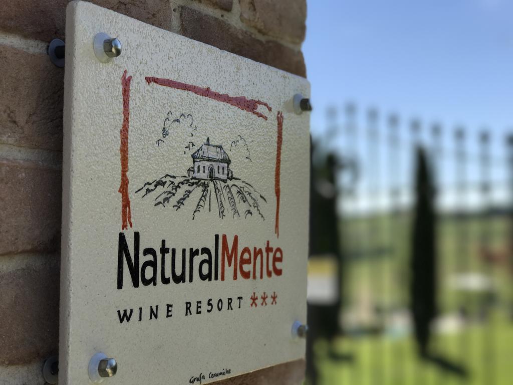 Naturalmente Wine Resort 알리아노 테르메 외부 사진
